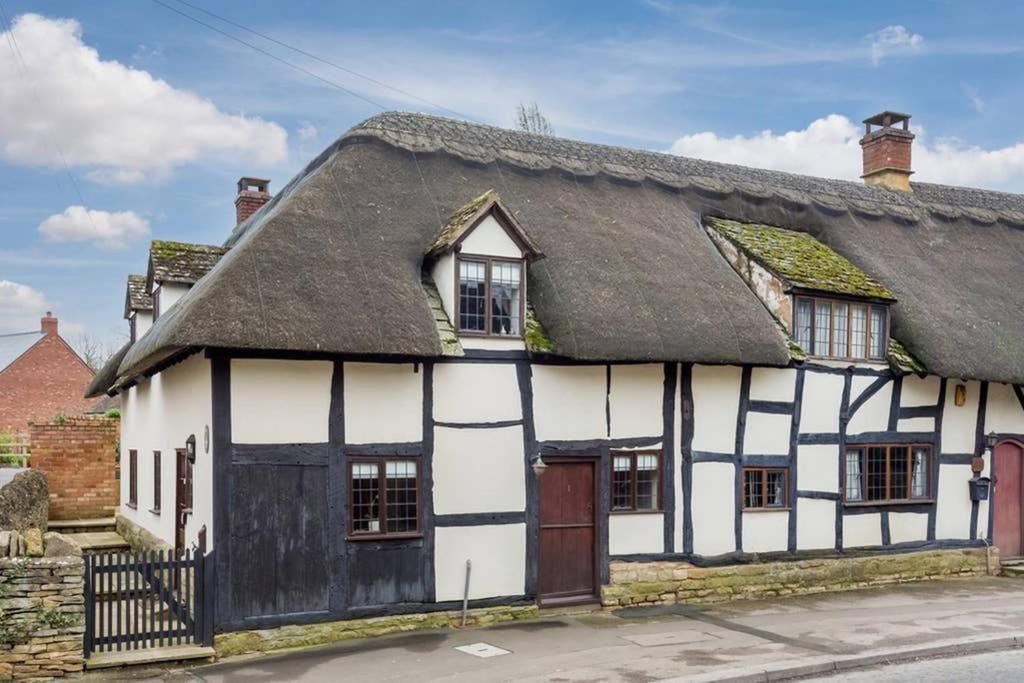 Cotswold Thatched Cottage Mickleton  Zewnętrze zdjęcie
