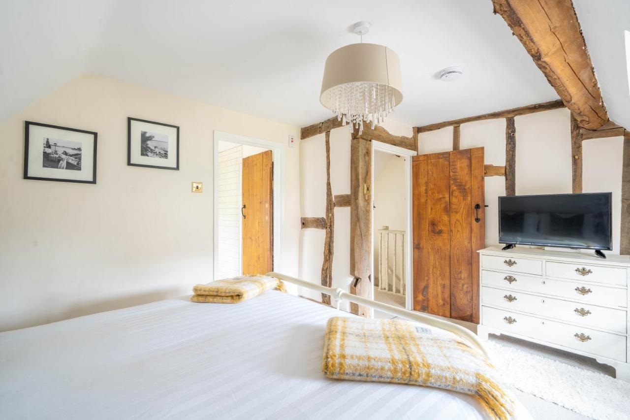 Cotswold Thatched Cottage Mickleton  Zewnętrze zdjęcie
