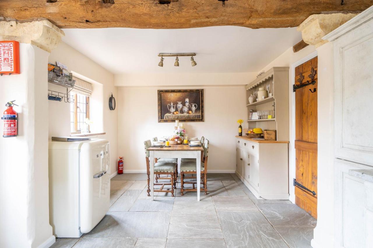 Cotswold Thatched Cottage Mickleton  Zewnętrze zdjęcie